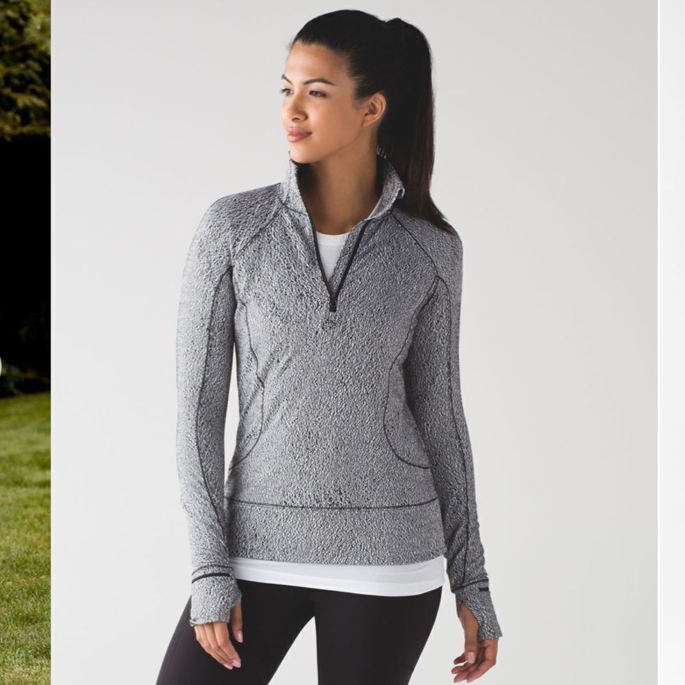 Lululemon Rush Hour 1/2 Zip
Running Luon Spray Jacquard White Black